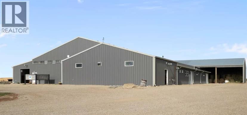 33038 Township Road 272, Rural Rocky View County, photo 2