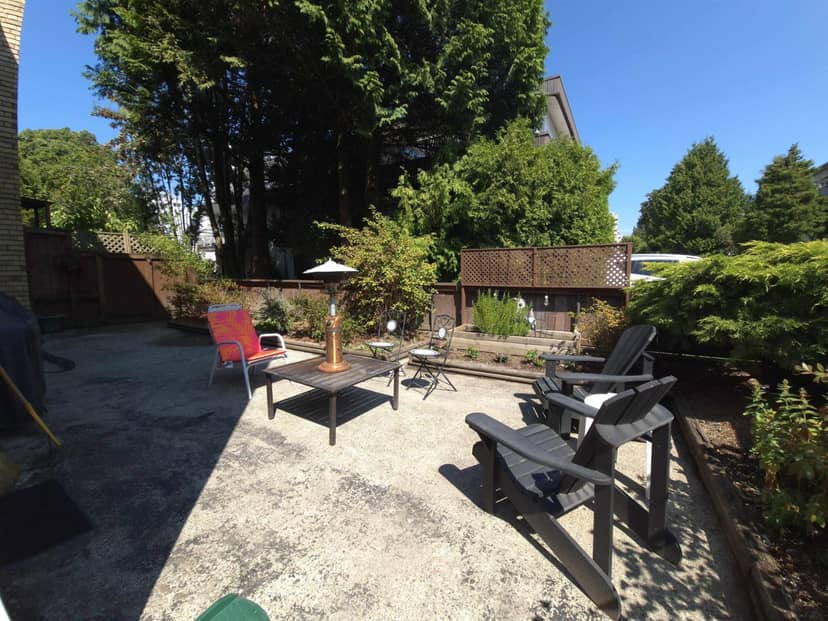106 15265 ROPER AVENUE, White Rock, photo 2