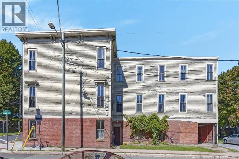 176 Sydney Street — photo 31 of 40