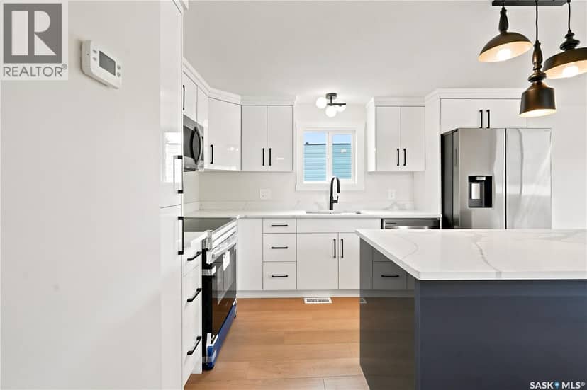 63 219 Grant STREET — photo 9 of 32