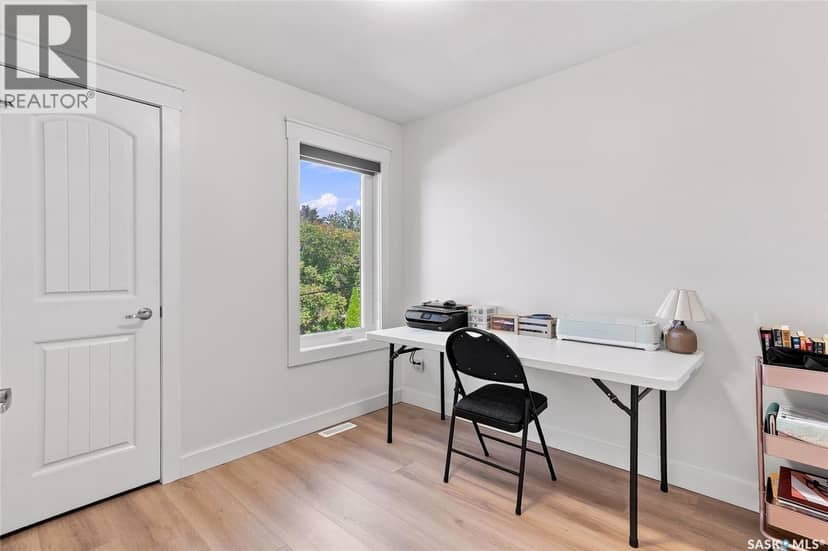 1410 Coy AVENUE — photo 21 of 40