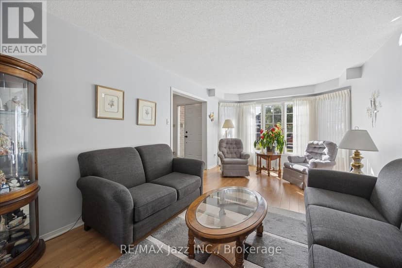 894 Grandview Street N, Oshawa, photo 6
