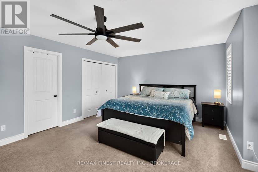 1593 Providence Crescent — photo 35 of 40