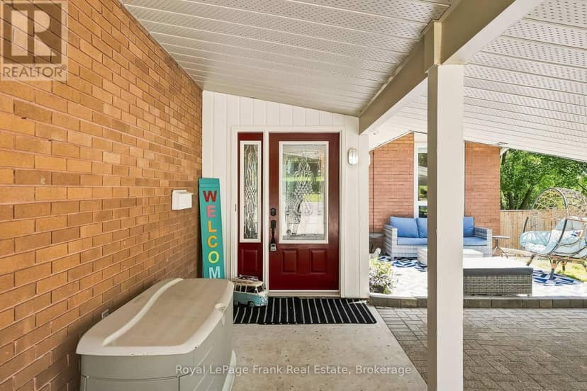2 Crestwood Avenue — photo 8 of 40