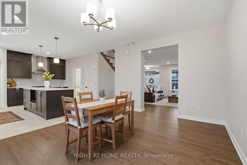 1334 Fribourg Street — photo 6 of 38