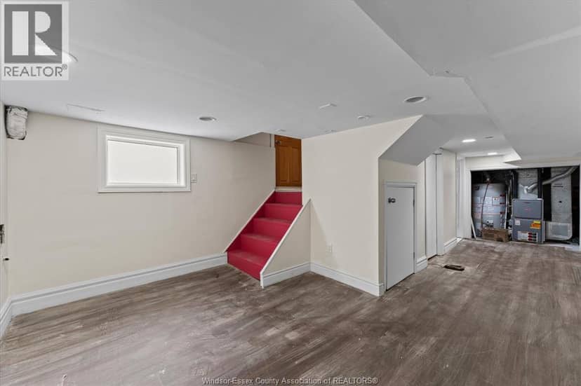 3185 Donnelly — photo 15 of 38
