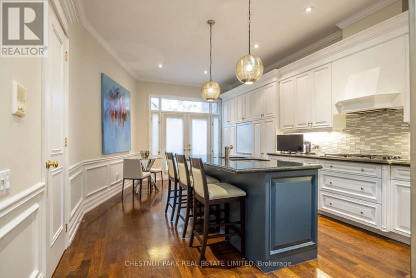 117 Davenport Road — photo 17 of 40