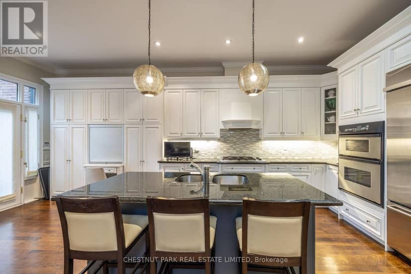 117 Davenport Road — photo 18 of 40