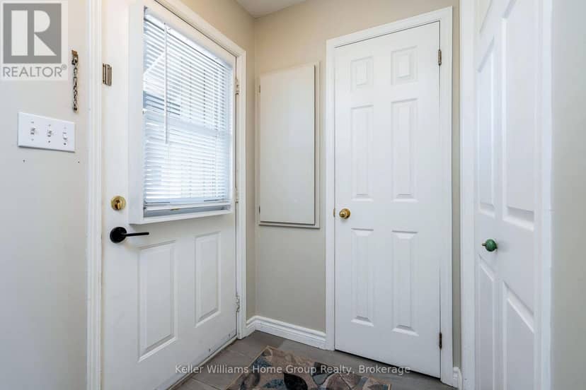 711 Johnston Park Avenue — photo 5 of 35