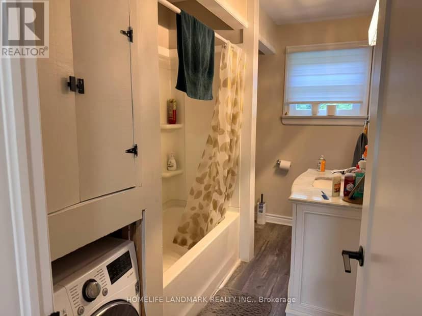 318 The Queensway S — photo 12 of 20