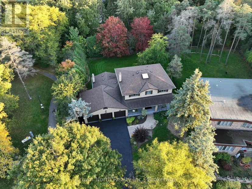 17 Black Willow Court, Richmond Hill, photo 3