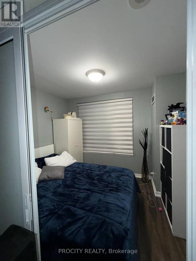 203 - 9235 Jane Street — photo 4 of 5