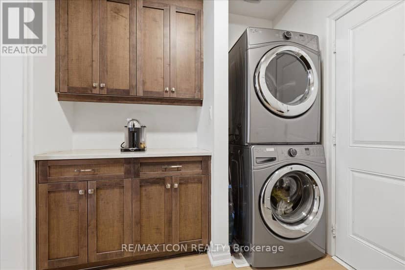 275 Falconridge Drive — photo 13 of 40