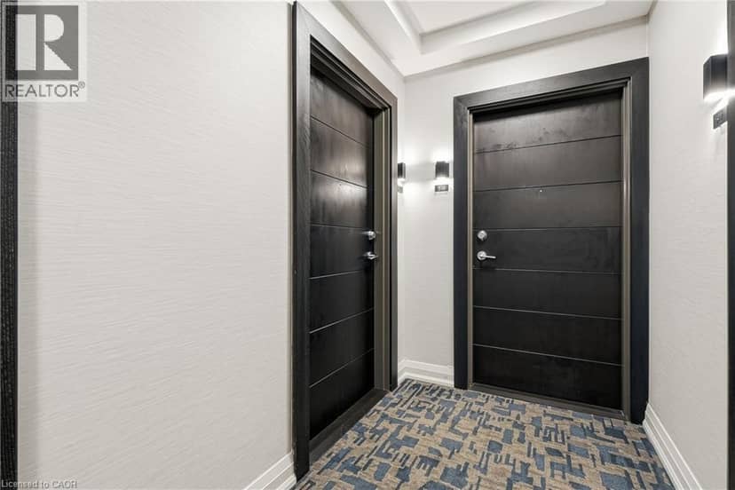 212 KING WILLIAM Street Unit# 515 — photo 5 of 35