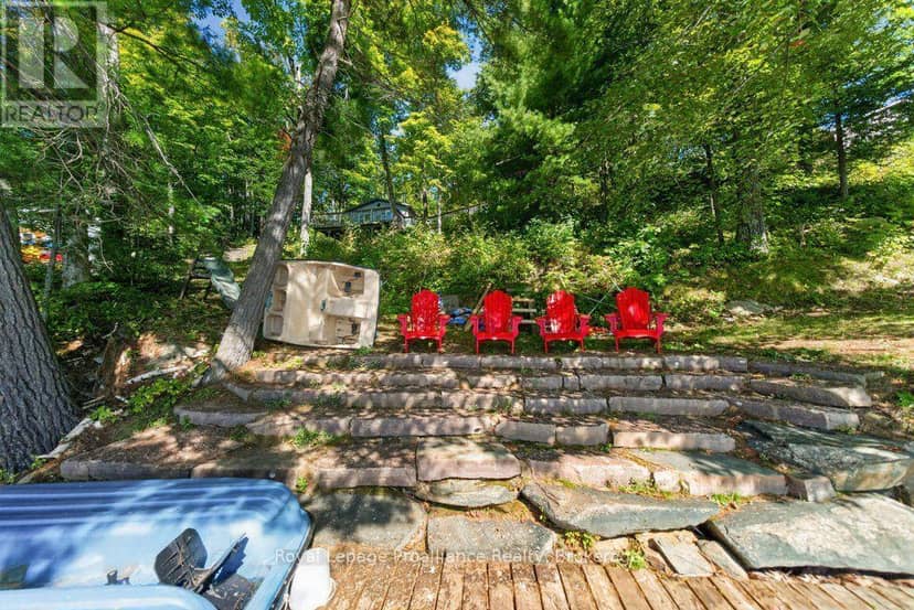 1239 Chimney Point Lane, North Frontenac, photo 3