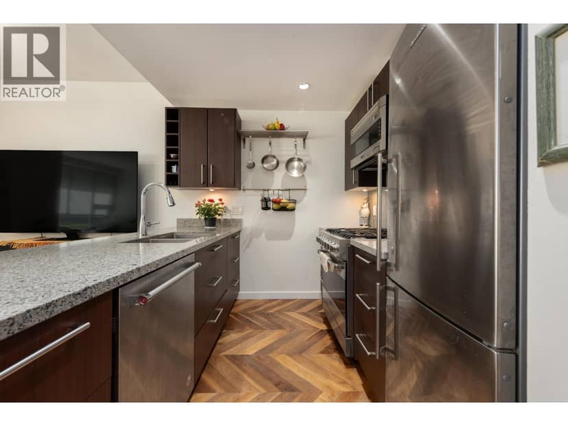 253 108 W 1ST AVENUE, Vancouver, photo 8