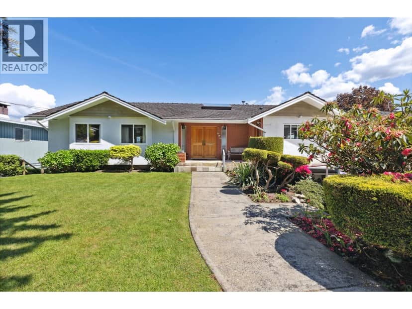 474 FAIRWAY DRIVE, North Vancouver