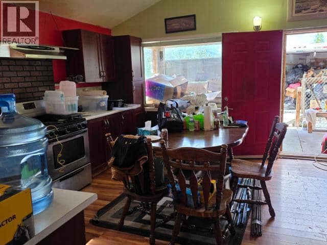 68645 Alaska Highway — photo 5 of 18