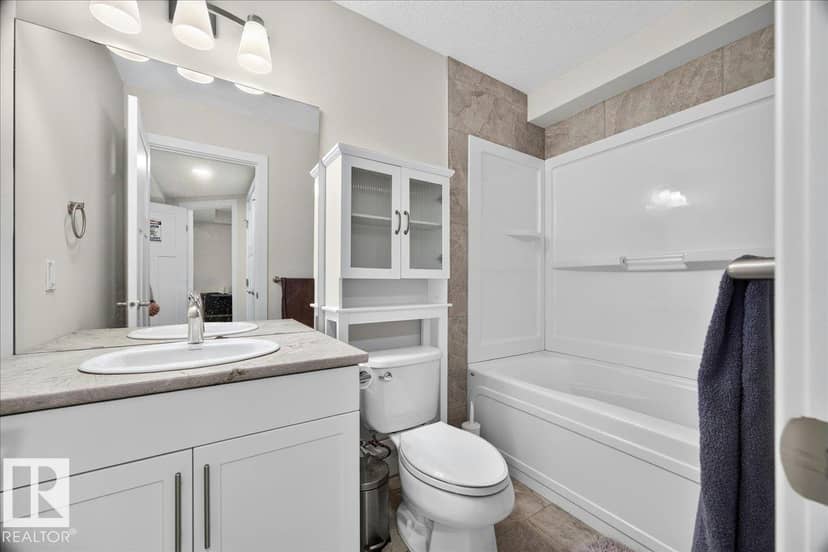 100 Meadowland Cr — photo 33 of 40