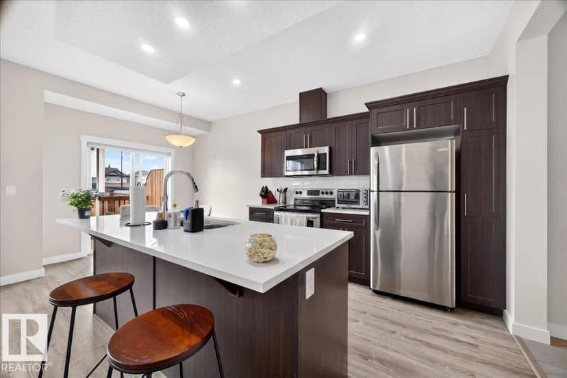 100 Meadowland Cr, Spruce Grove, photo 8