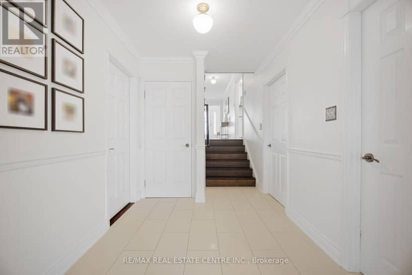 1876 Bough Beeches Boulevard — photo 19 of 40