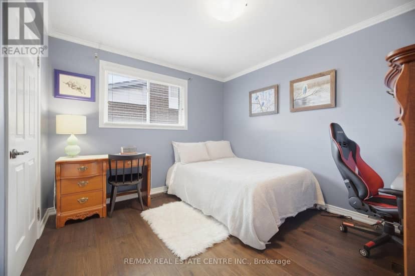 1876 Bough Beeches Boulevard — photo 40 of 40