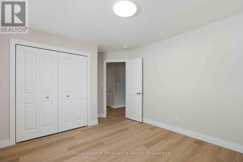 49 Mackenzie John Crescent — photo 17 of 29