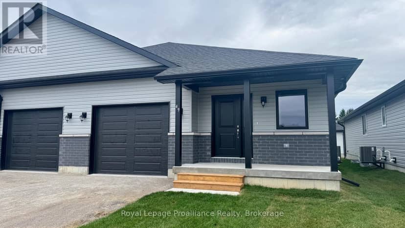 49 Mackenzie John Crescent — photo 2 of 29