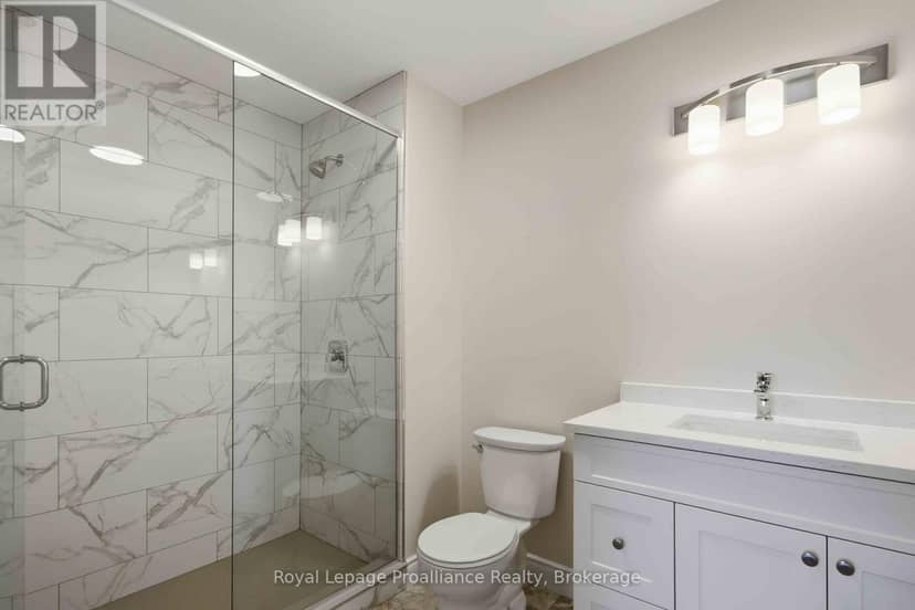 49 Mackenzie John Crescent — photo 14 of 29