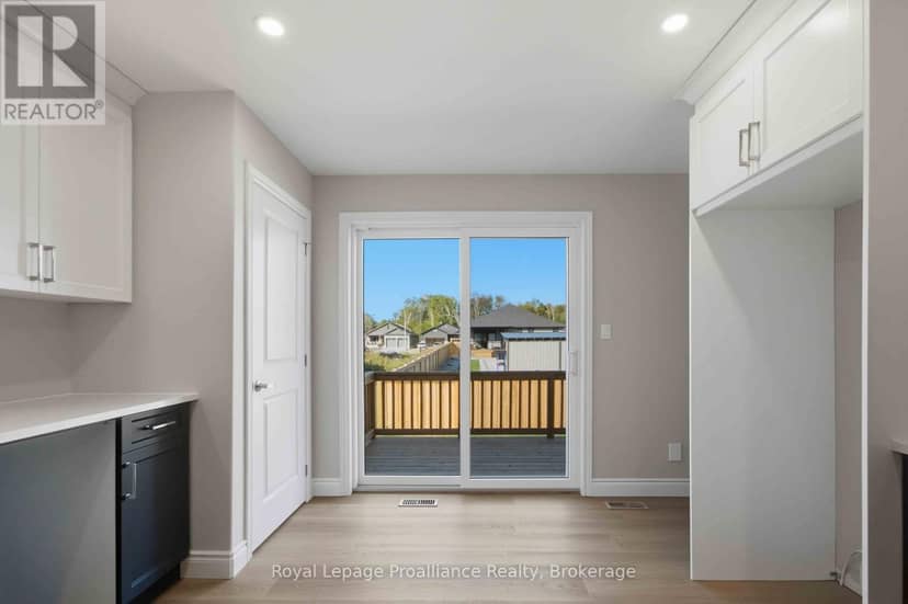 49 Mackenzie John Crescent — photo 9 of 29