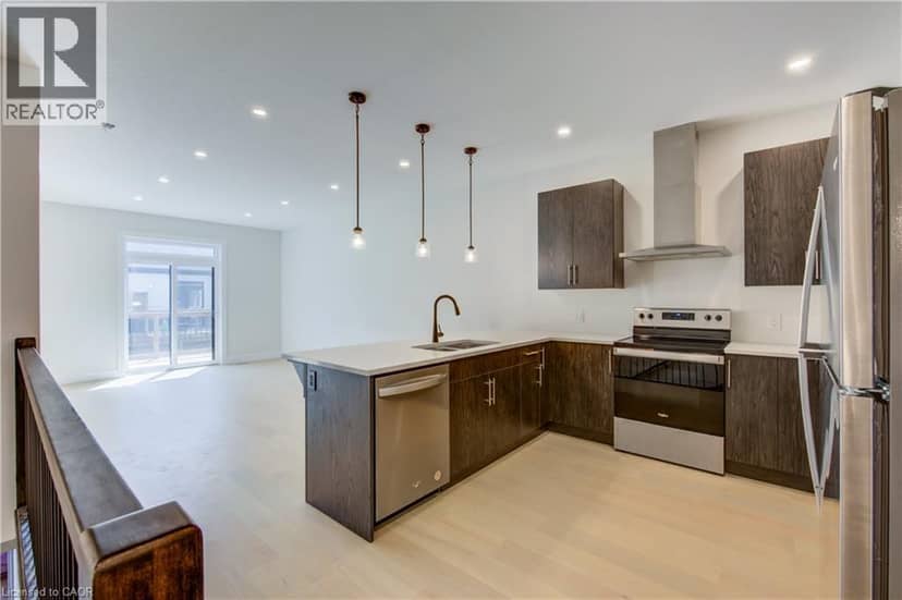 5 SOUTH Court W, Norwich, photo 7