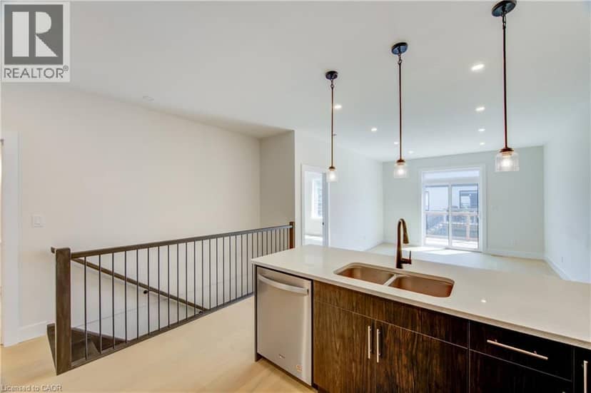 5 SOUTH Court W — photo 9 of 29