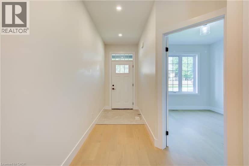 5 SOUTH Court W, Norwich, photo 3
