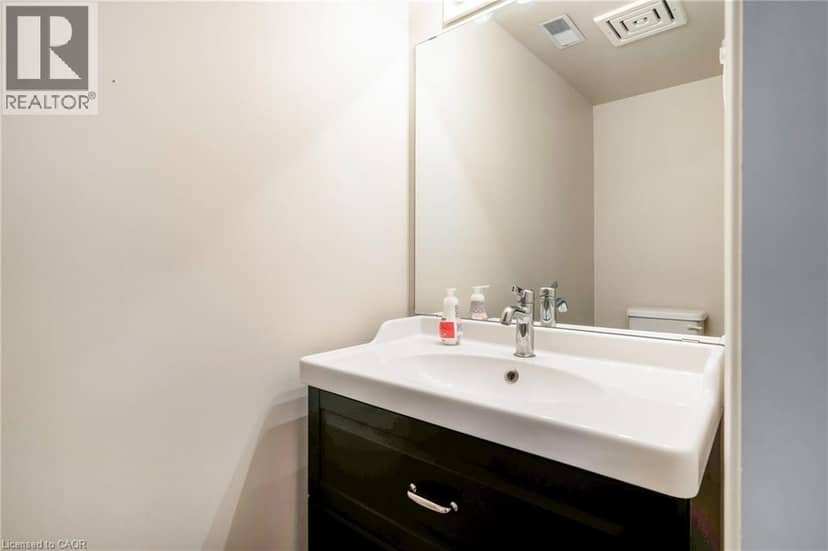 711 JOHNSTON PARK Avenue — photo 13 of 33