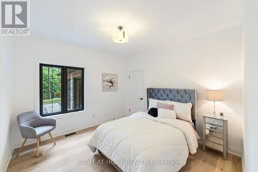 515 Hamilton Drive — photo 14 of 40