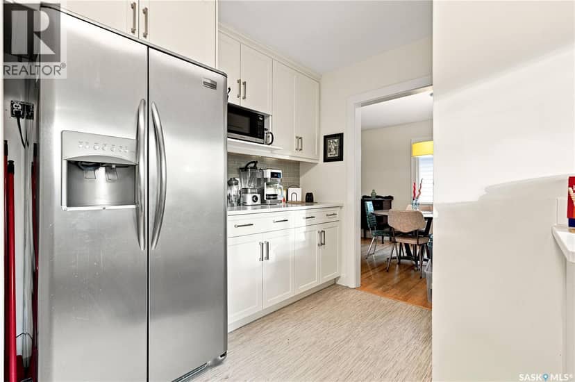 1706 Ewart AVENUE — photo 18 of 40