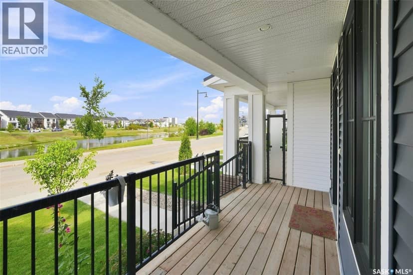 3043 Brighton COMMON, Saskatoon, photo 2