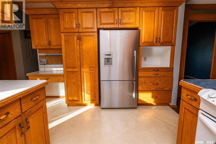 408A Miller CRESCENT — photo 10 of 40