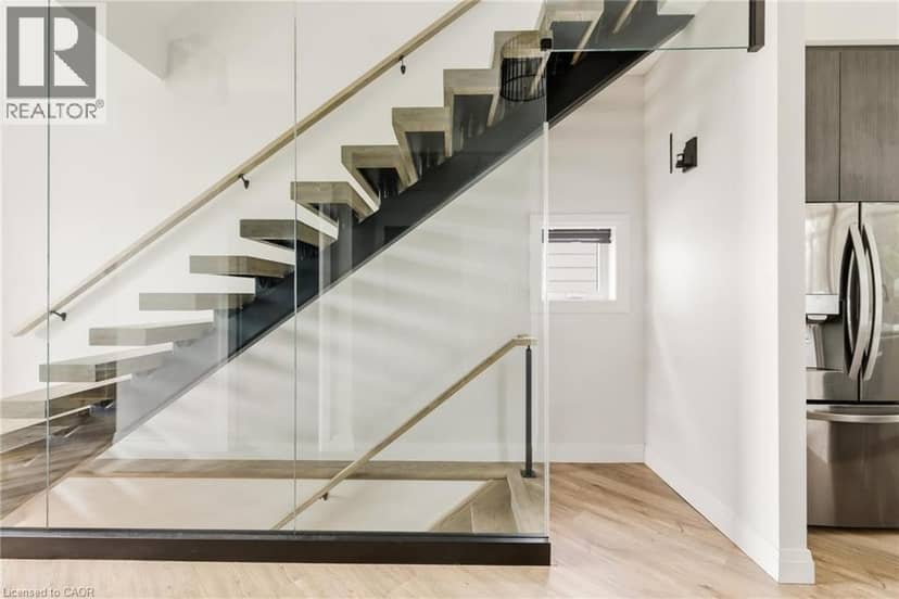 26 HURON Street — photo 6 of 40