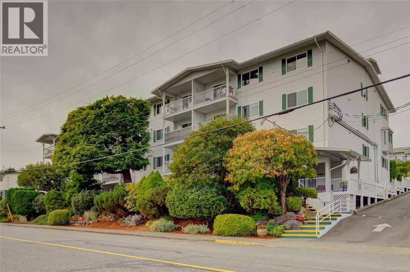 103 9942 Daniel St, Chemainus