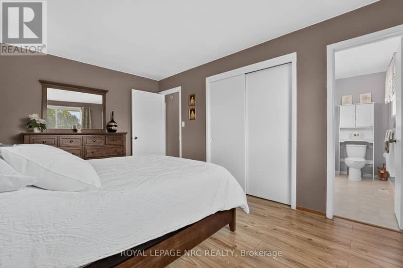 20 Jessica Drive — photo 28 of 40