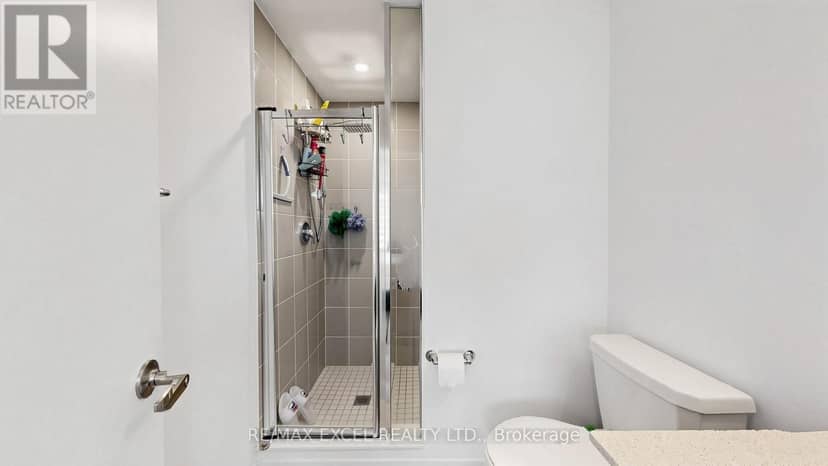 68A Tisdale Avenue — photo 24 of 40