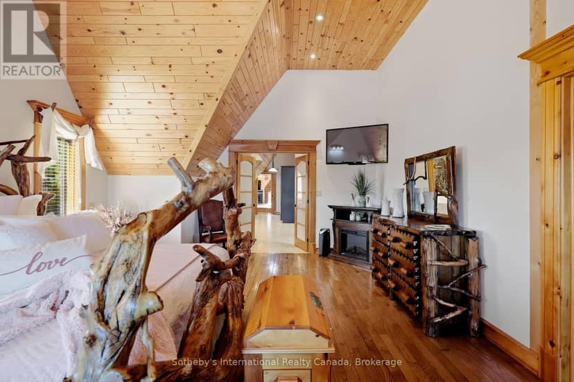 775 556 Highway — photo 7 of 40