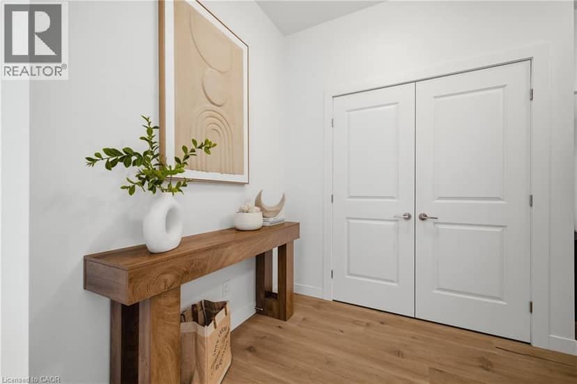 181 KING Street S Unit# 608 — photo 14 of 33