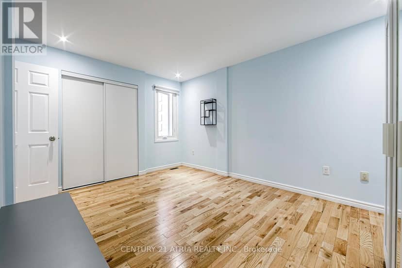 938 - 75 Weldrick Road E — photo 30 of 40