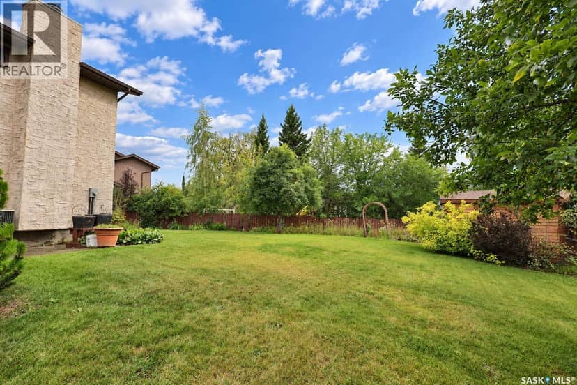 830 Chester PLACE — photo 40 of 40
