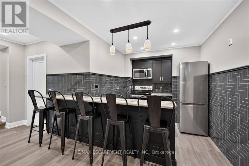 209 Delaware Avenue — photo 34 of 40