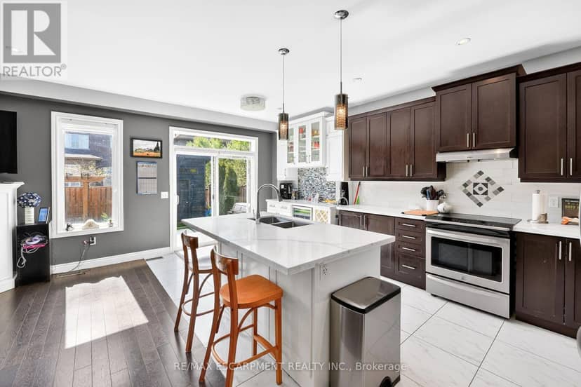 82 Chaumont Drive — photo 16 of 40