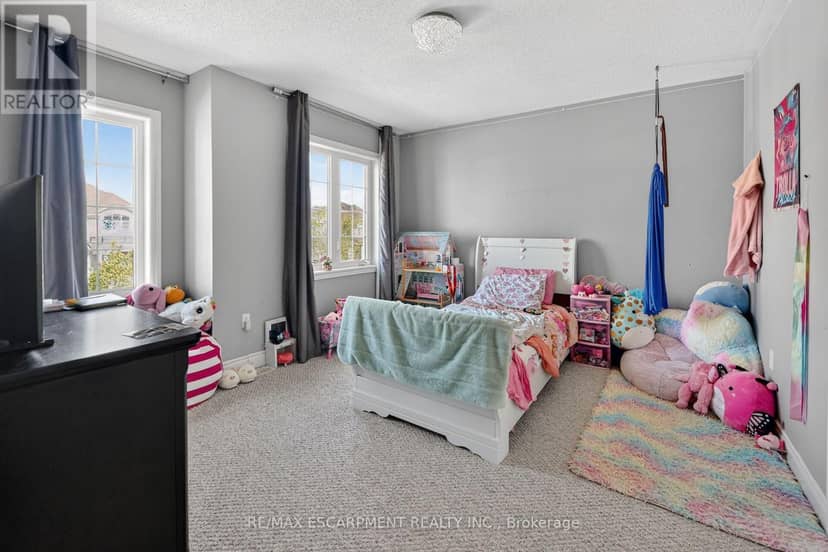 82 Chaumont Drive — photo 26 of 40