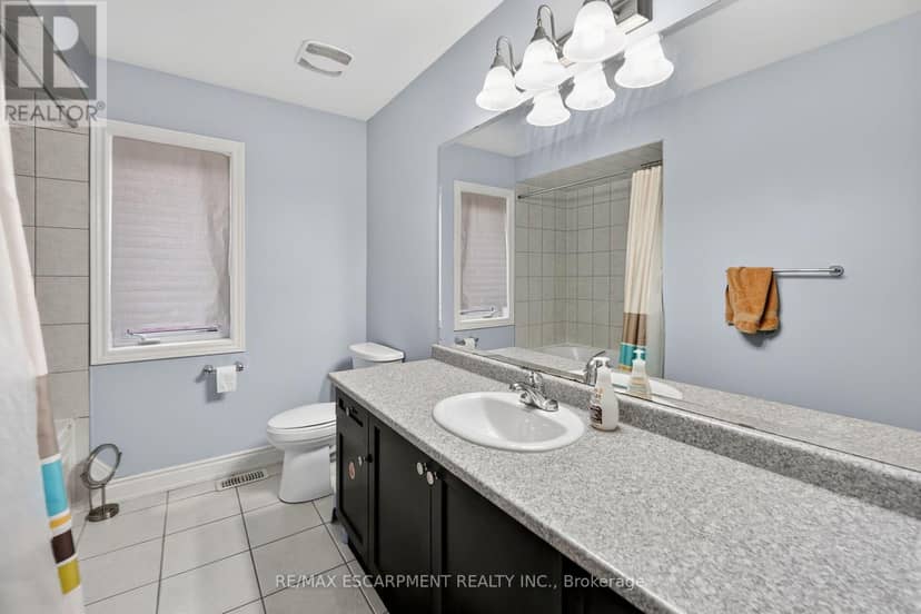 82 Chaumont Drive — photo 32 of 40